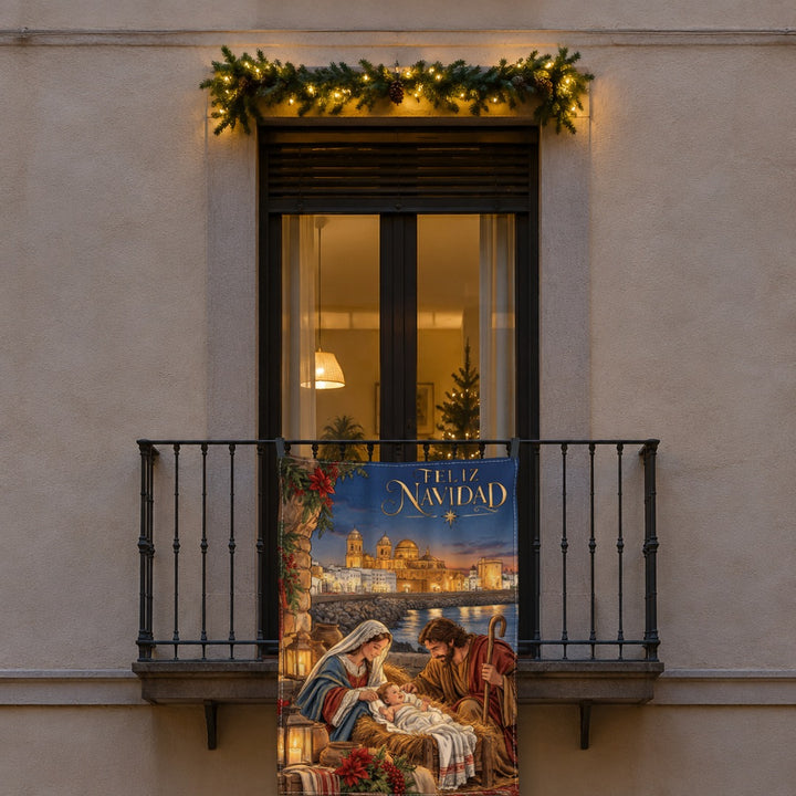 Balconera de Navidad Cádiz modelo CAD2 (ilustrada) colgada en una ventana | Banderas Porras