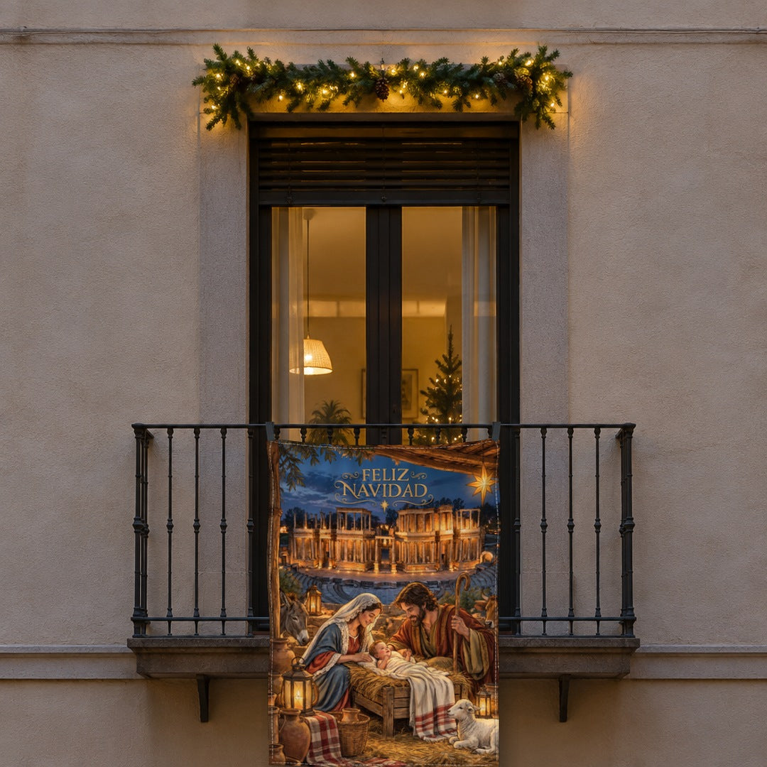 Balconera de Navidad Mérida modelo MER2 (ilustrada) colgada en una ventana | Banderas Porras