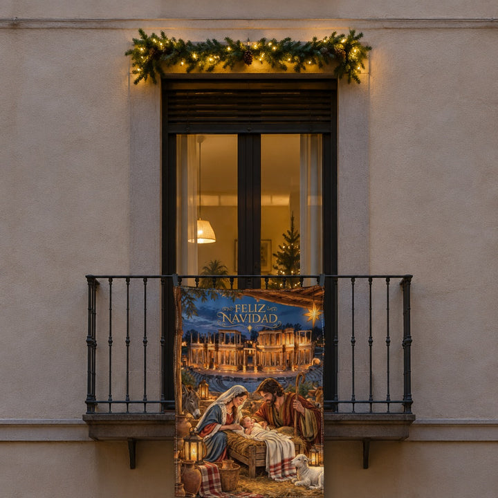 Balconera de Navidad Mérida modelo MER2 (ilustrada) colgada en una ventana | Banderas Porras